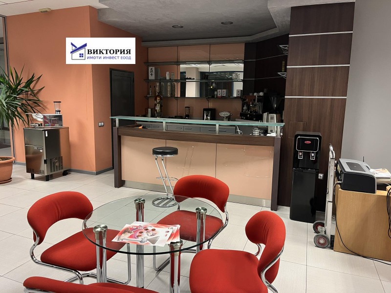 Дава под Наем ОФИС в град София, Павлово - 325 кв.м / 2 400 € » 4 693.99 лв., ВИКТОРИЯ ИНВЕСТ ООД