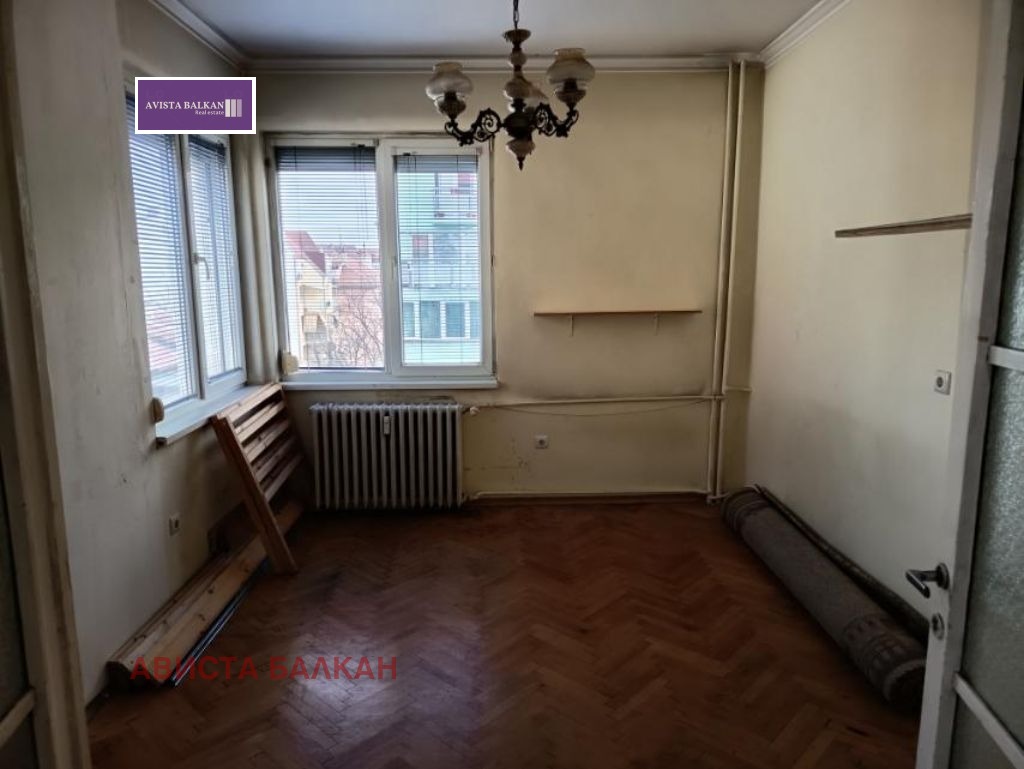 Дава под наем 3-СТАЕН, гр. София, Център, снимка 6 - Апартаменти - 53696706