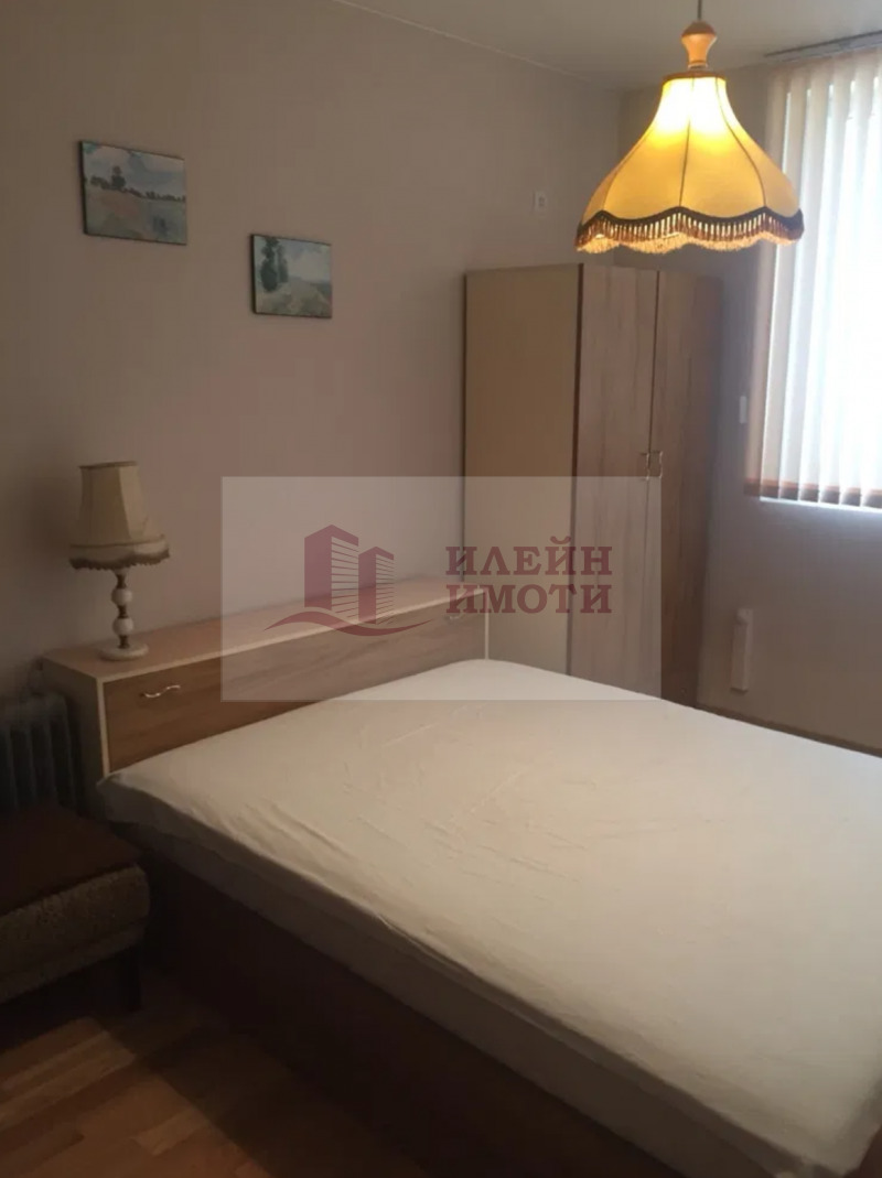 Do wynajęcia  1 sypialnia Ruse , Jalta , 70 mkw | 31636896 - obraz [4]