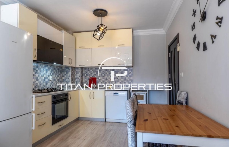 Zu vermieten  2 Schlafzimmer Plowdiw , Kjutschuk Parisch , 80 qm | 34217951 - Bild [2]