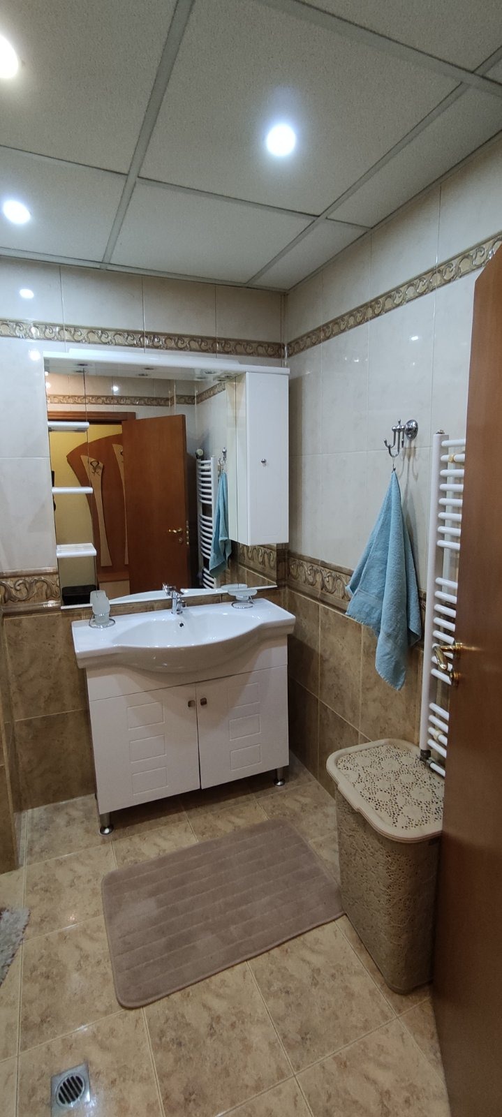 Дава под наем 4-СТАЕН, гр. София, Младост 1, снимка 8 - Апартаменти - 52686666