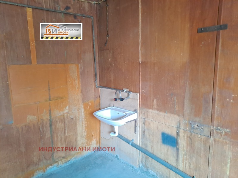 En renta  Almacenamiento Plovdiv , Industrialna zona - Sever , 85 metros cuadrados | 50187281 - imagen [2]