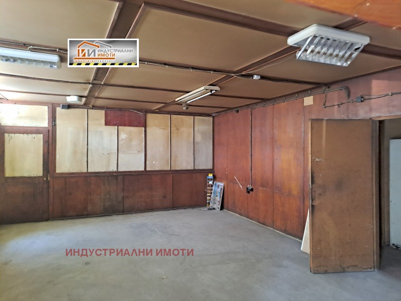 En renta  Almacenamiento Plovdiv , Industrialna zona - Sever , 85 metros cuadrados | 50187281