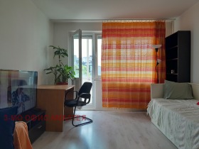 Stúdió Ljulin 9, Sofia 6