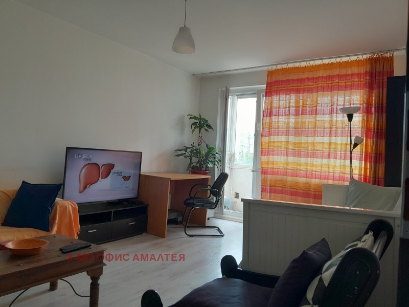Kiadó  Stúdió Sofia , Ljulin 9 , 42 négyzetméter | 97034757 - kép [3]