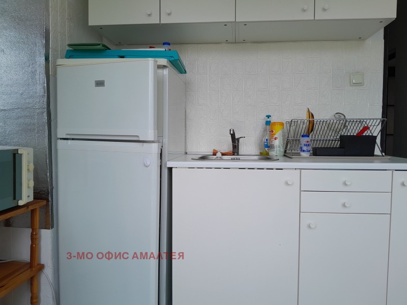 Kiadó  Stúdió Sofia , Ljulin 9 , 42 négyzetméter | 97034757 - kép [10]