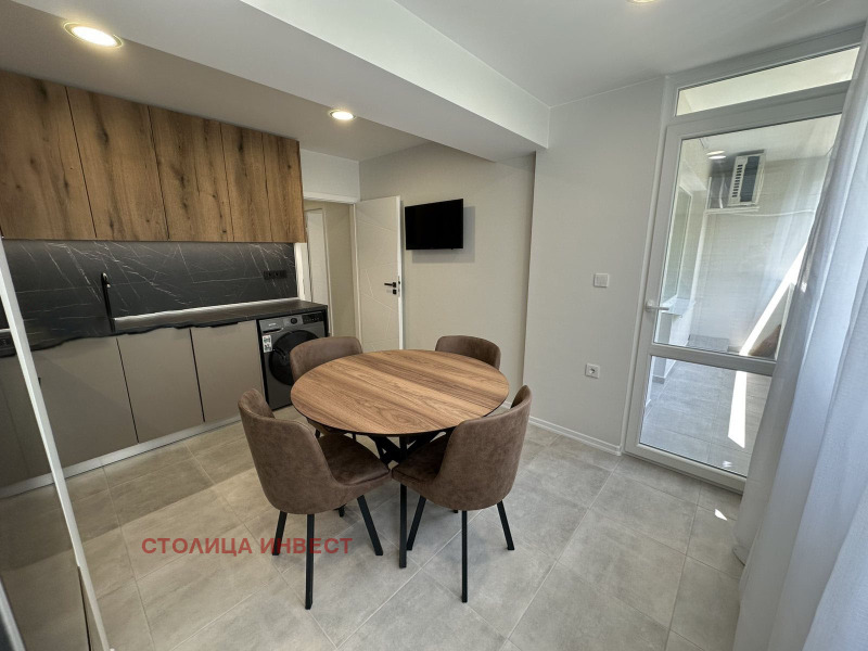 Издаје се  Студио Русе , Центар , 43 м2 | 72618971 - слика [4]