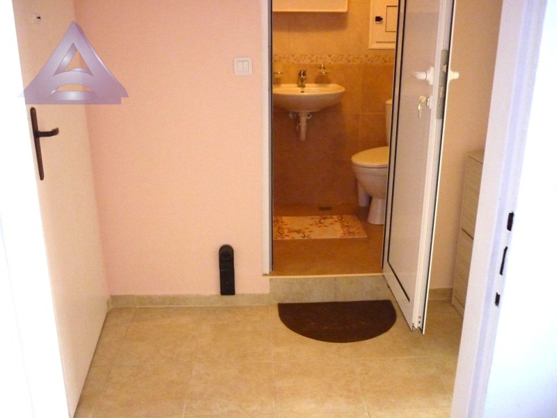 Дава под наем 1-СТАЕН, гр. Плевен, Широк център, снимка 5 - Апартаменти - 53046215