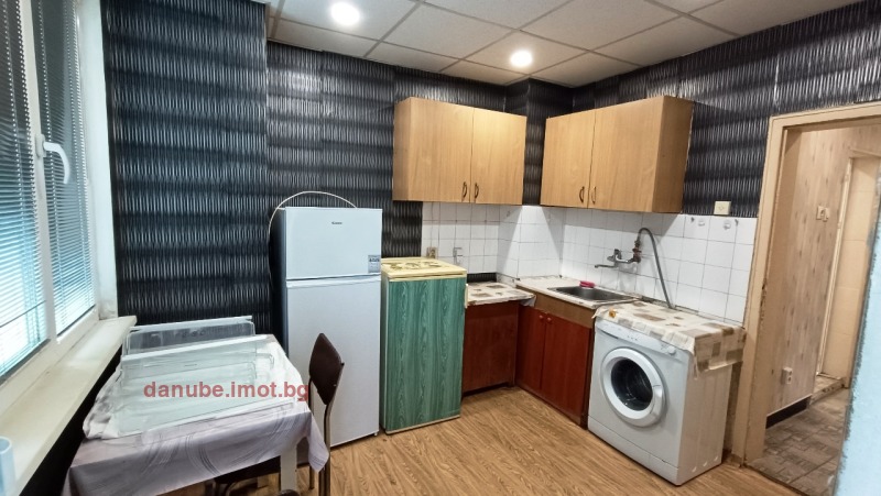 Дава под наем 2-СТАЕН, гр. Русе, Възраждане, снимка 7 - Апартаменти - 53095875