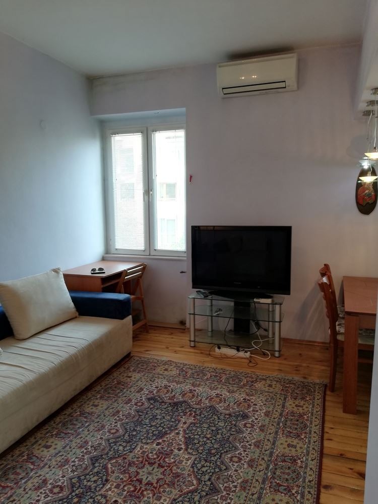 De inchiriat  1 dormitor Plovdiv , Țentâr , 65 mp | 65244972 - imagine [8]