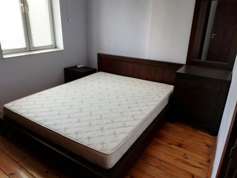 De inchiriat  1 dormitor Plovdiv , Țentâr , 65 mp | 65244972 - imagine [16]