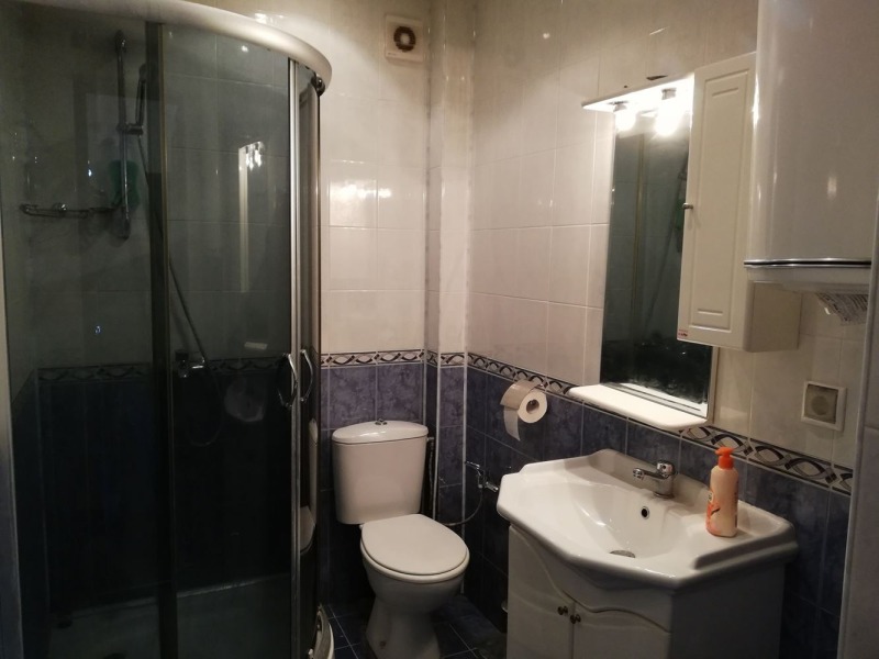 De inchiriat  1 dormitor Plovdiv , Țentâr , 65 mp | 65244972 - imagine [14]