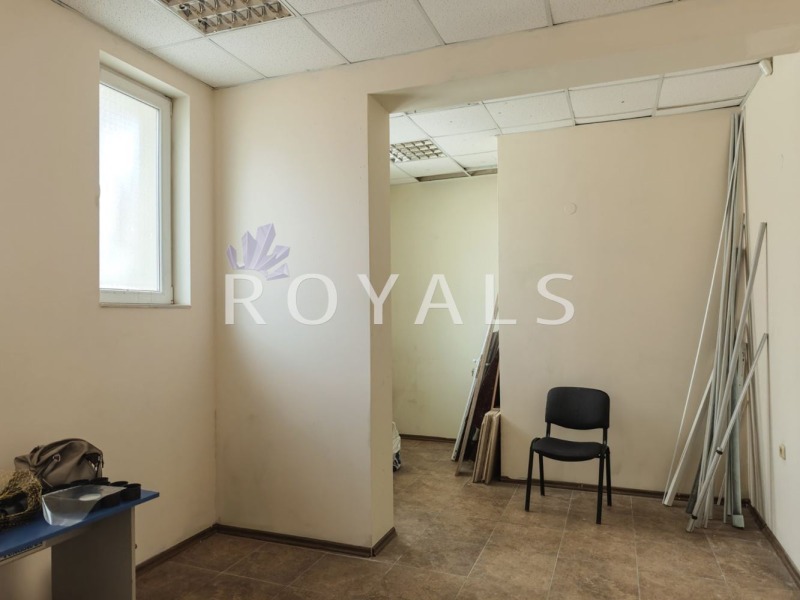 Издаје се  Схоп Варна , Колхозен пазар , 76 м2 | 15495704 - слика [4]