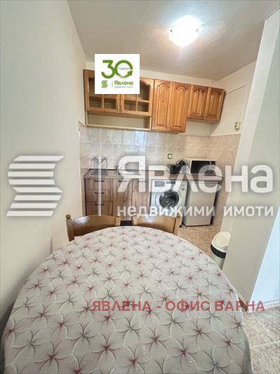 Дава под наем 2-СТАЕН, гр. Варна, Колхозен пазар, снимка 2 - Апартаменти - 54336093