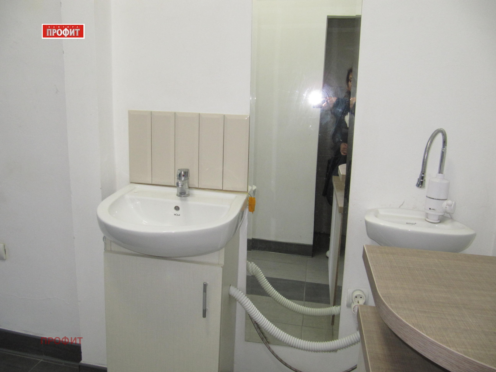 Дава под наем МАГАЗИН, гр. Пловдив, Център, снимка 5 - Магазини - 53956143