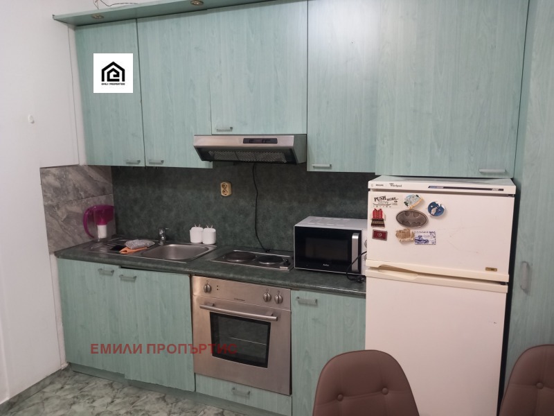 Издаје се  3 спаваће собе Софија , Центар , 90 м2 | 12105461 - слика [2]