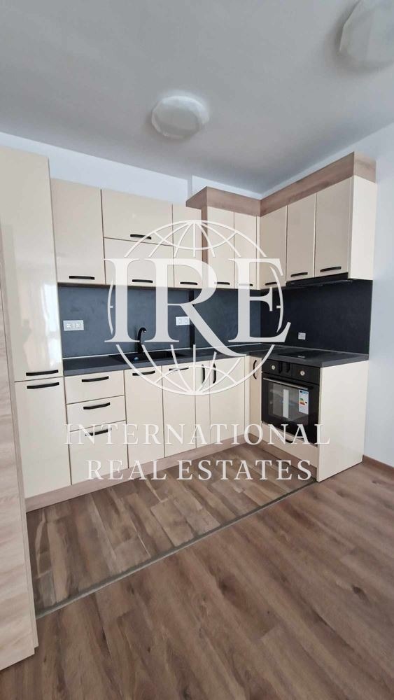 Para alugar  1 quarto Varna , k.k. Sv.Sv. Konstantin i Elena , 70 m² | 66278829 - imagem [9]