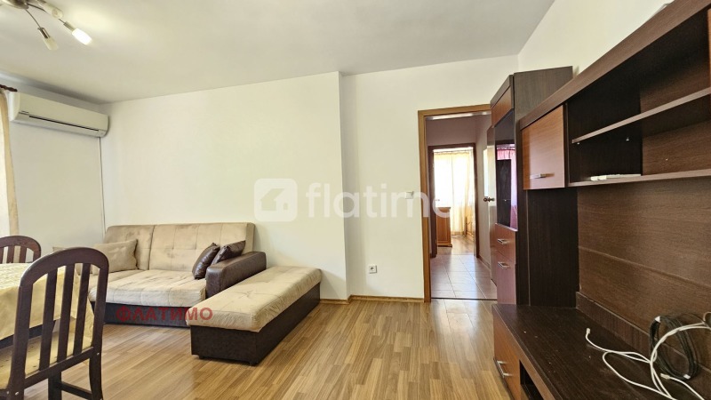 Zu vermieten  2 Schlafzimmer Sofia , Zentar , 75 qm | 13470407 - Bild [2]