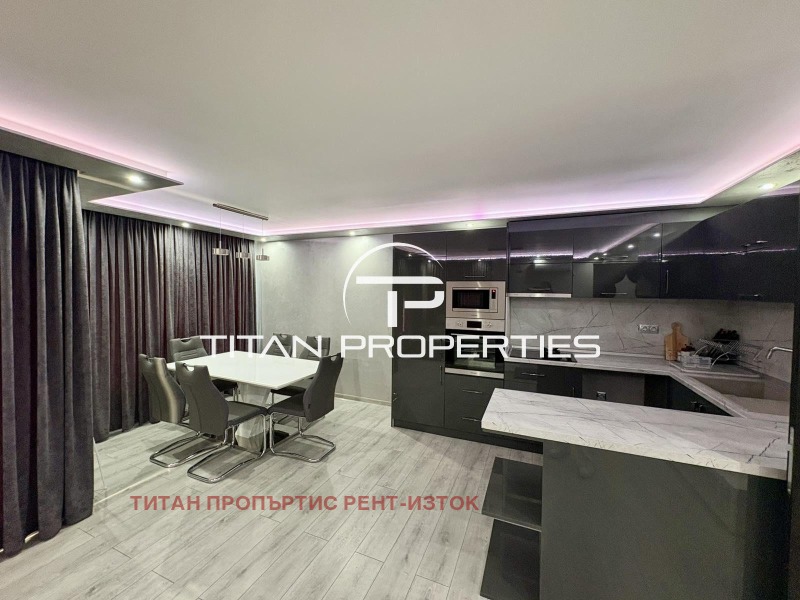 Da affittare  2 camere da letto Burgas , Slavejkov , 90 mq | 27540902