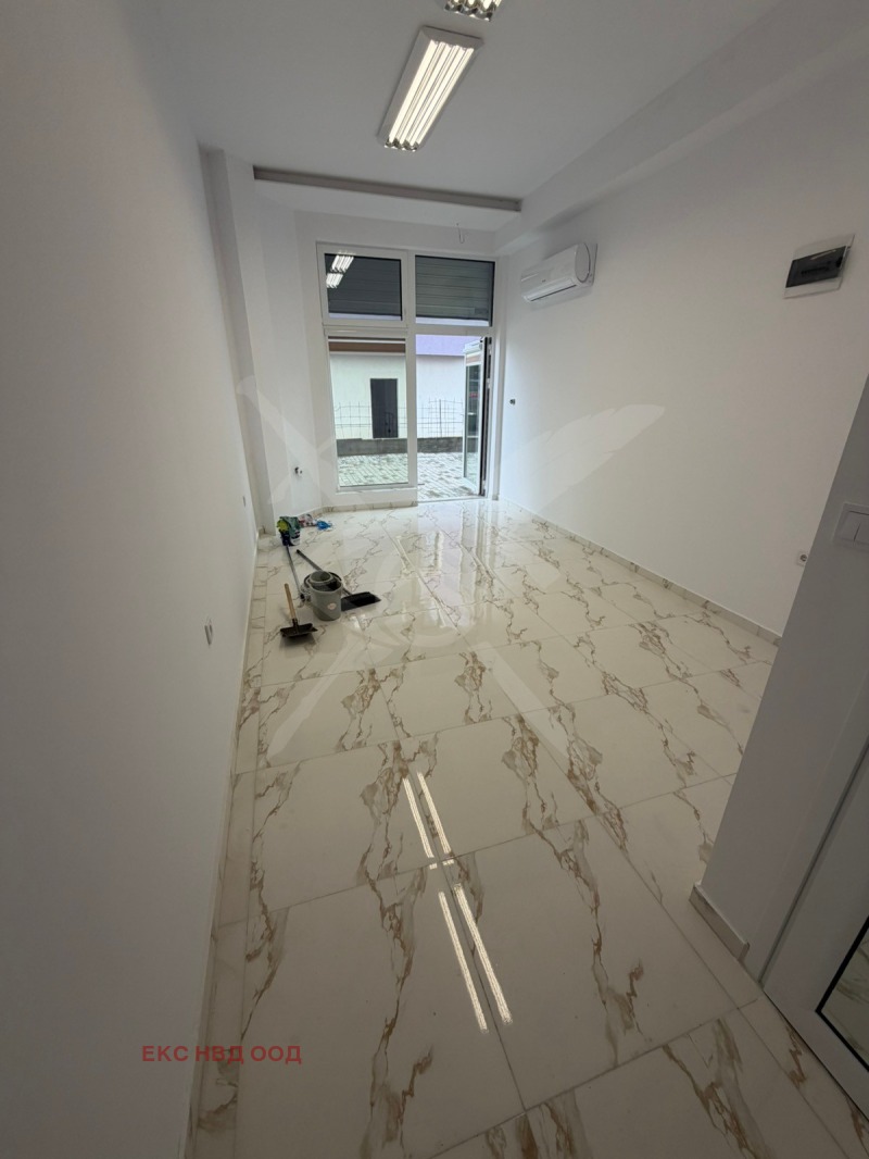 Дава под наем МАГАЗИН, гр. Пловдив, Коматевски възел