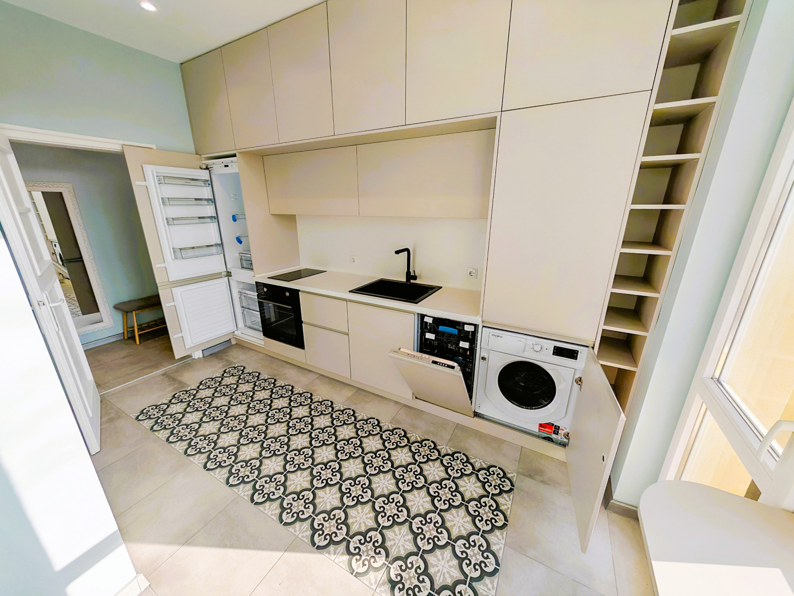 Дава под наем 3-СТАЕН, гр. София, Оборище, снимка 4 - Апартаменти - 53623333