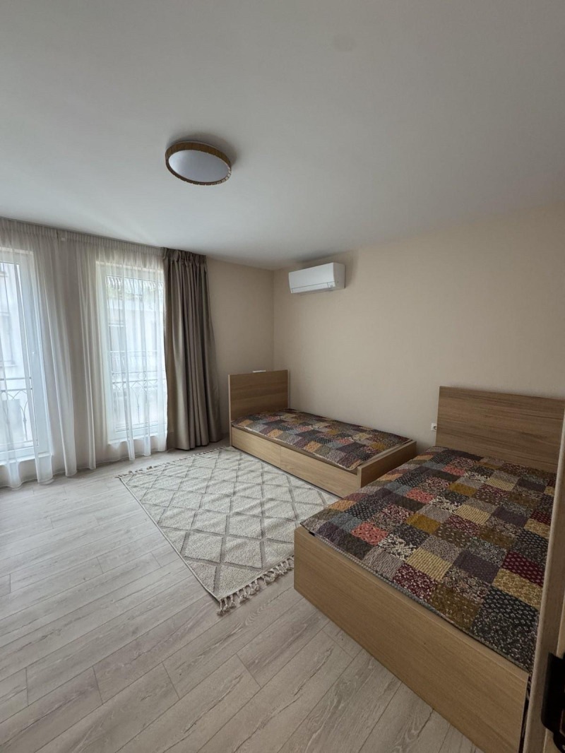 A louer  2 chambres Plovdiv , Karchiyaka , 130 m² | 76708421 - image [5]