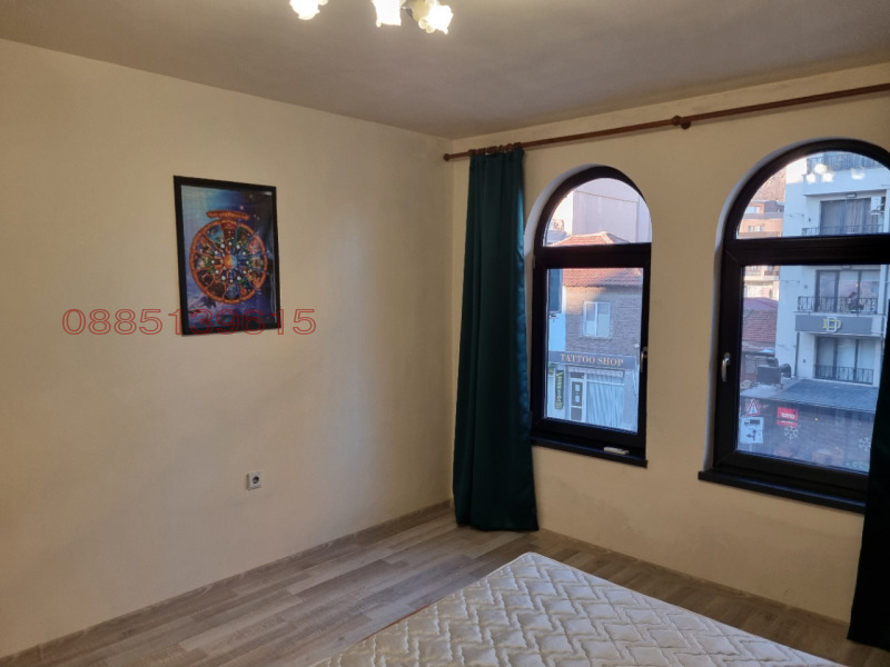 Дава под наем 3-СТАЕН, гр. Пловдив, Младежки Хълм, снимка 12 - Апартаменти - 53150724