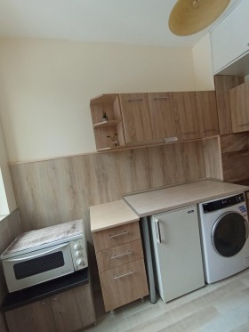 1 quarto Zapaden park, Sofia 2