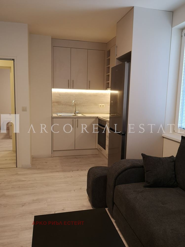 Da affittare  1 camera da letto Sofia , Vitosha , 77 mq | 85338958