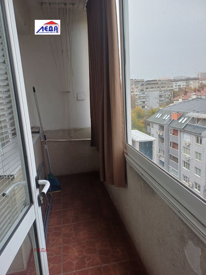 För uthyrning  1 sovrum Pleven , Idealen centar , 70 kvm | 44372422 - bild [4]