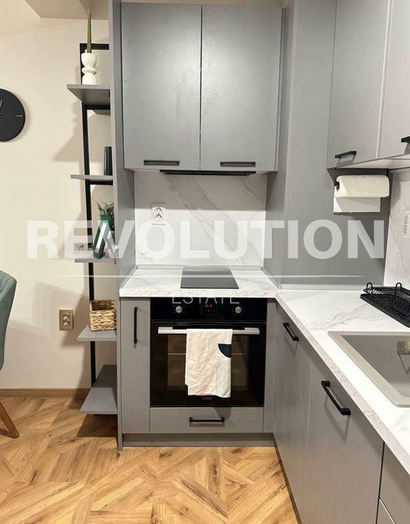 Дава под наем 2-СТАЕН, гр. Варна, Бриз, снимка 3 - Апартаменти - 53365385