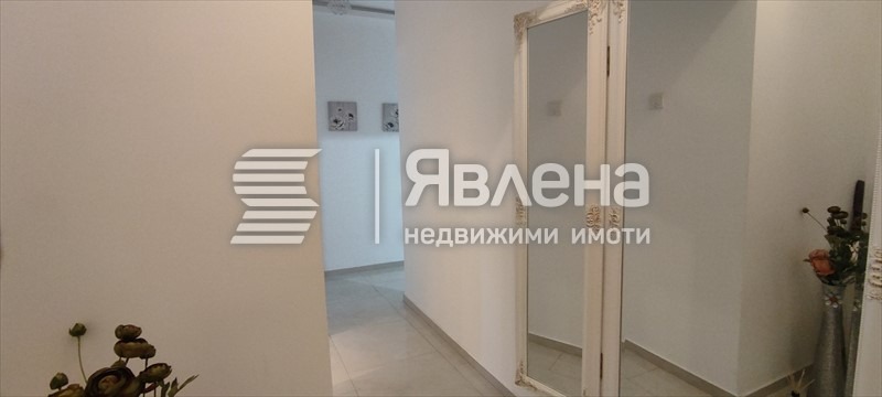 Дава под наем 3-СТАЕН, гр. София, Център, снимка 10 - Апартаменти - 54034906