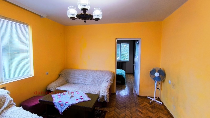 Дава под наем 4-СТАЕН, гр. Русе, Център, снимка 6 - Апартаменти - 53301355