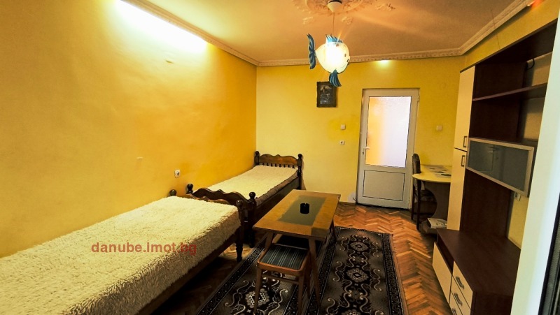 Дава под наем 4-СТАЕН, гр. Русе, Център, снимка 10 - Апартаменти - 53301355