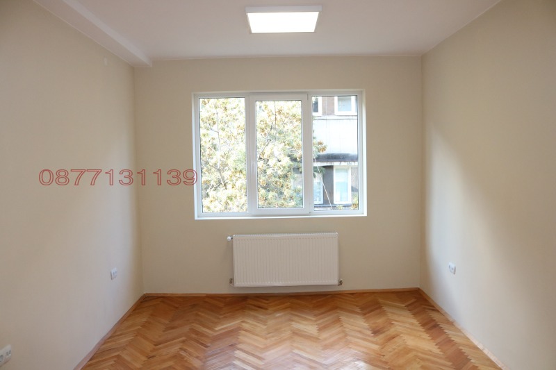 Дава под наем ОФИС, гр. София, Център