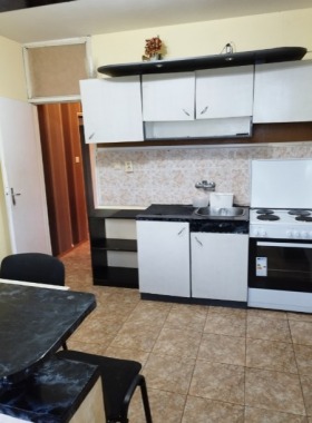 2 quartos Ovtcha kupel 2, Sofia