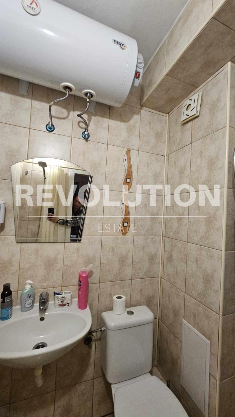 De inchiriat  Studio Varna , Zimno cino Traciia , 30 mp | 36535432 - imagine [6]