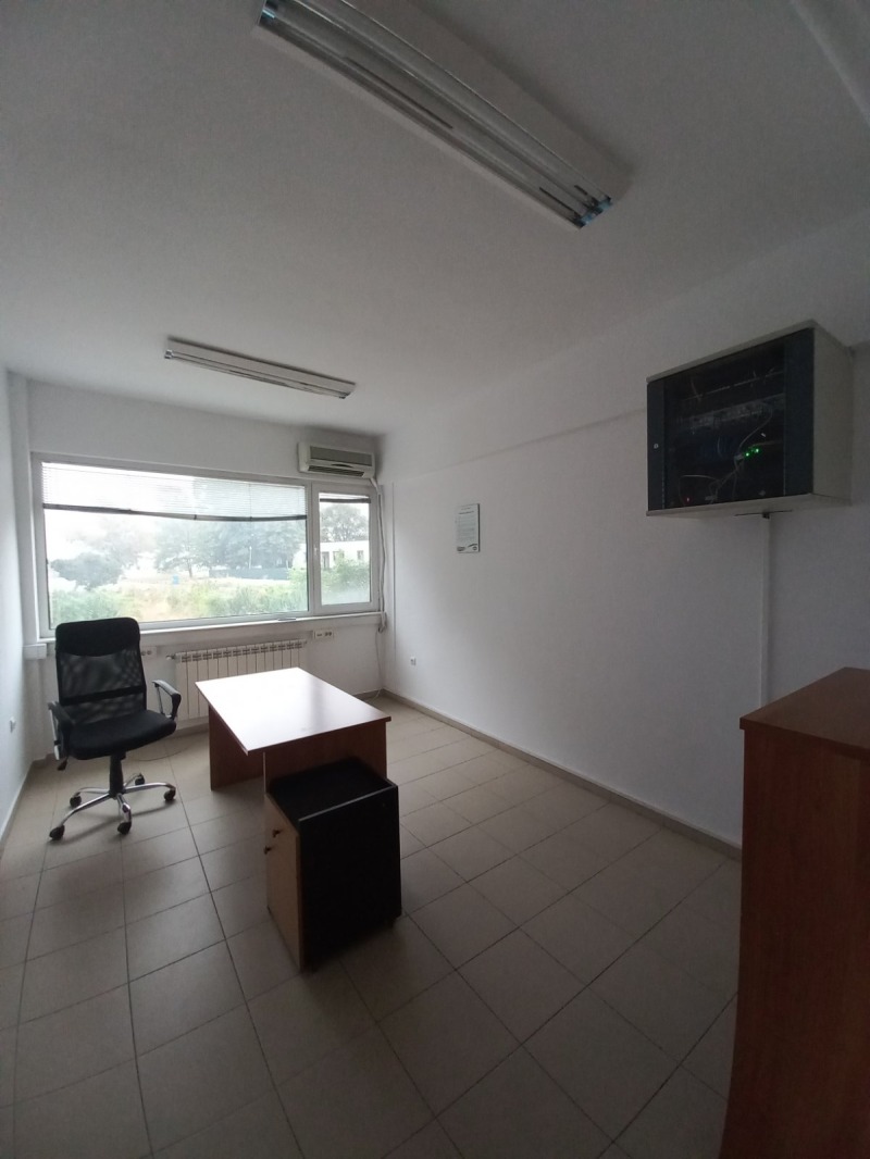 För uthyrning  Kontor Plovdiv , Karsjijaka , 115 kvm | 57392823 - bild [7]