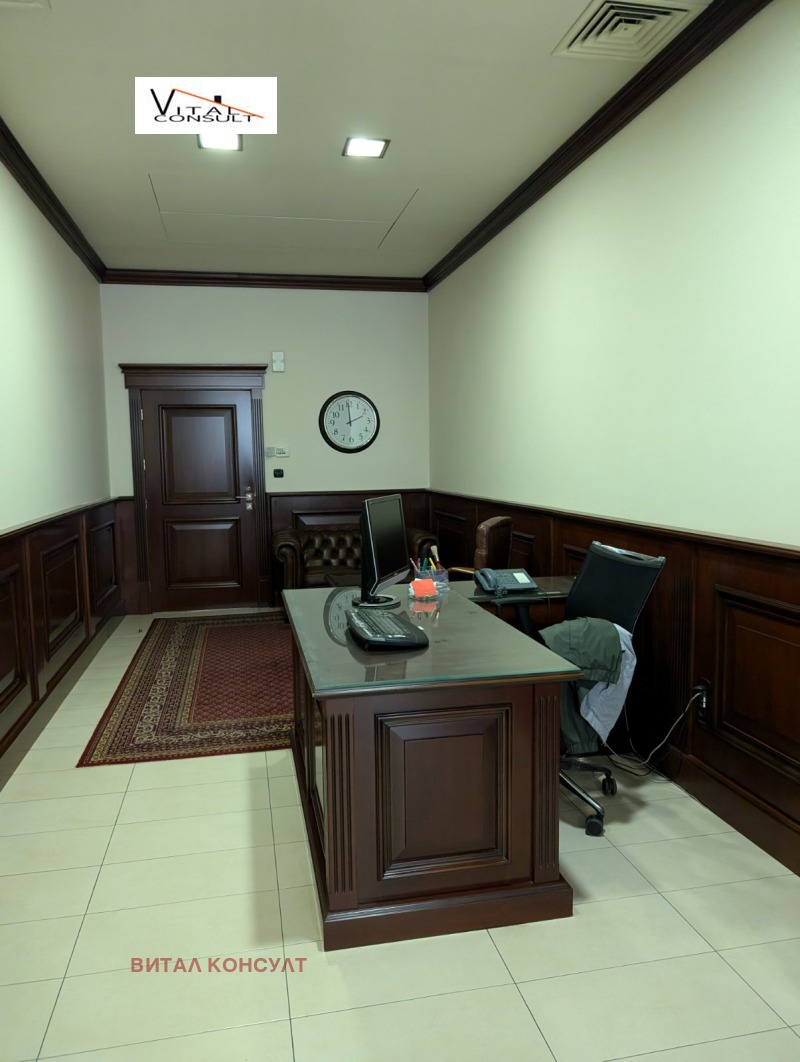 Da affittare  Ufficio Sofia , Manastirski livadi , 210 mq | 14208764 - Immagine [2]