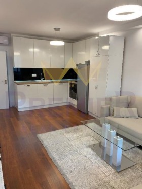 1 dormitorio Briz, Varna 1