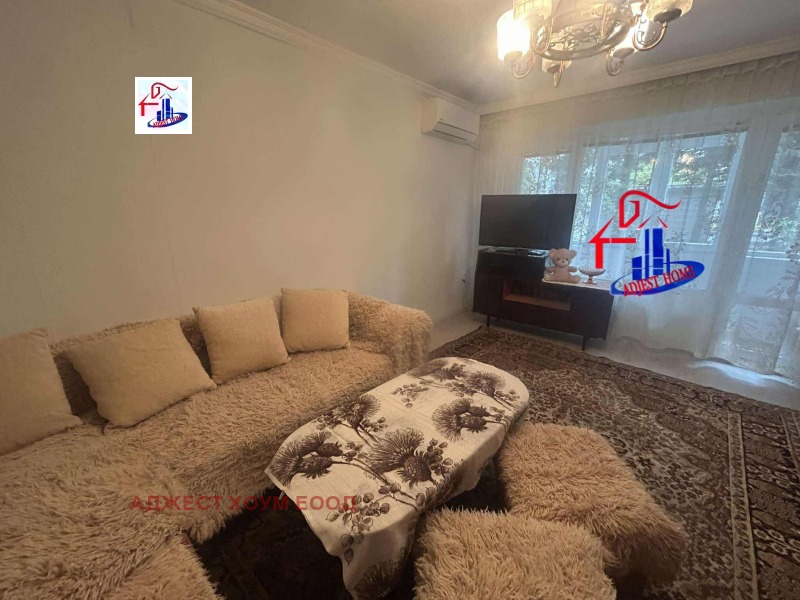 Дава под наем  2-стаен град Шумен , Добруджански , 65 кв.м | 89055692