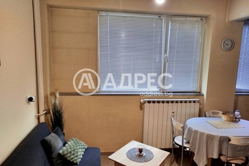 Zu vermieten  2 Schlafzimmer Sofia , Zapaden park , 58 qm | 79100046 - Bild [2]