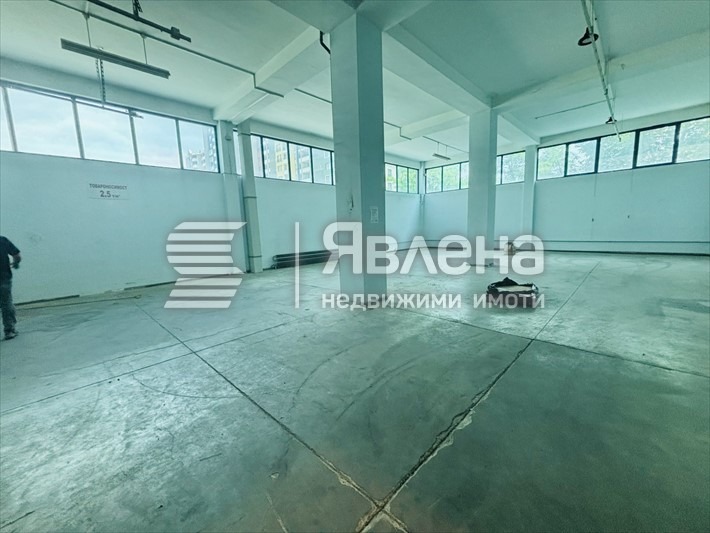 Zu vermieten  Lagerung Warna , Sewerna promischlena zona , 600 qm | 21863001