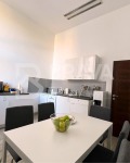 Под наем ОФИС, град Пловдив, Център • 1880 € • 73160095 — Holmes.bg