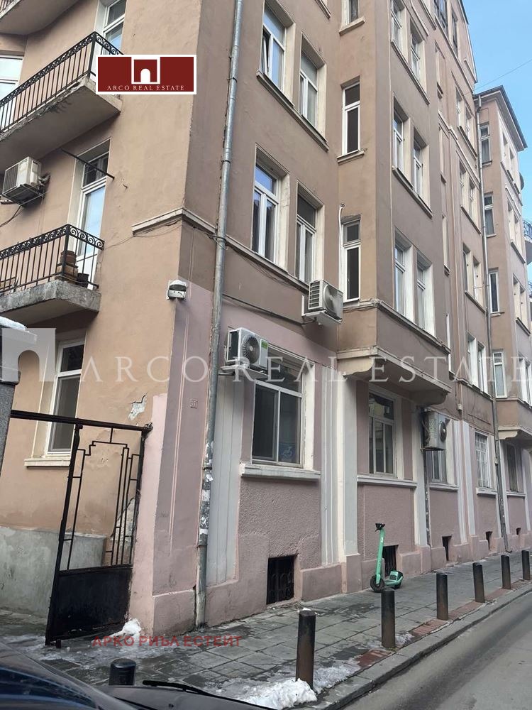 Дава под наем  3-стаен град София , Център , 104 кв.м | 72491063 - изображение [16]