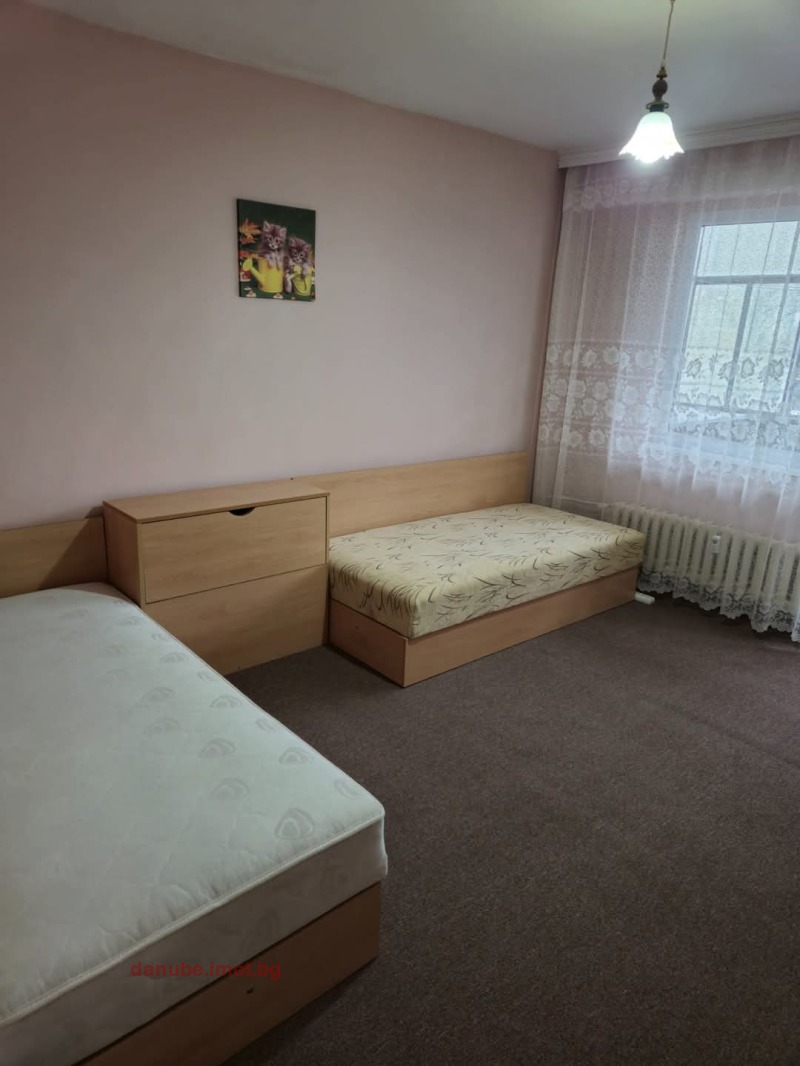 För uthyrning  1 sovrum Ruse , Vazrajdane , 78 kvm | 77029238 - bild [11]