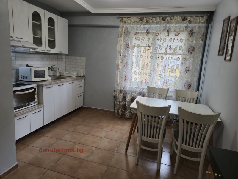 För uthyrning  1 sovrum Ruse , Vazrajdane , 78 kvm | 77029238 - bild [4]