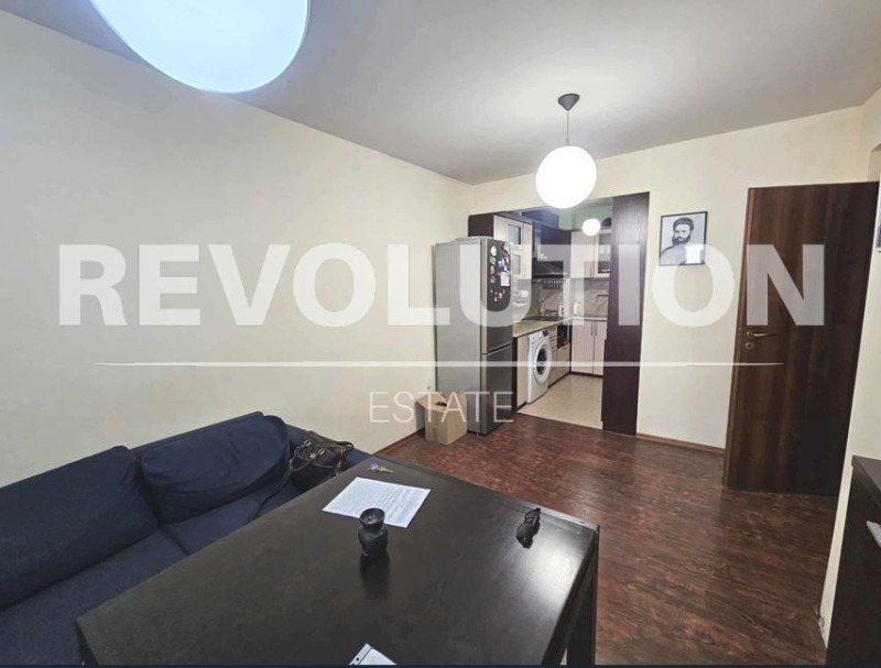 Para alugar  2 quartos Varna , Liatno kino Trakiia , 80 m² | 77539689