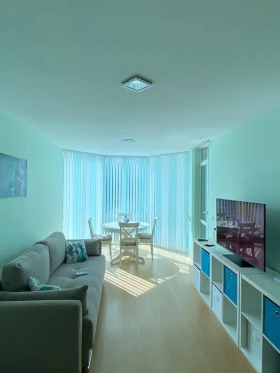 1 quarto m-t Alen mak, Varna