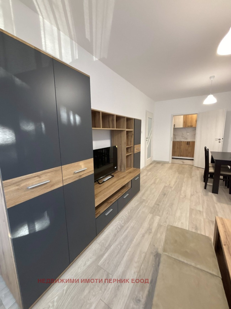 Kiralık  1 yatak odası Pernik , Iztok , 60 metrekare | 48572635 - görüntü [8]